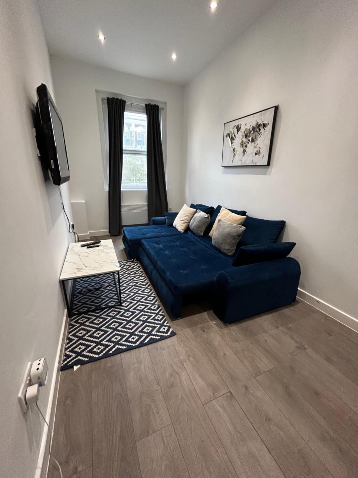 Central Locations 1 Bed Apartments Sleeps 4 런던 외부 사진